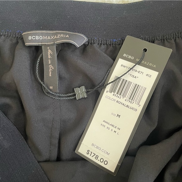 { BCBG Skirt } Pleated Blue Color block Tisa Skirt - Picture 9 of 10